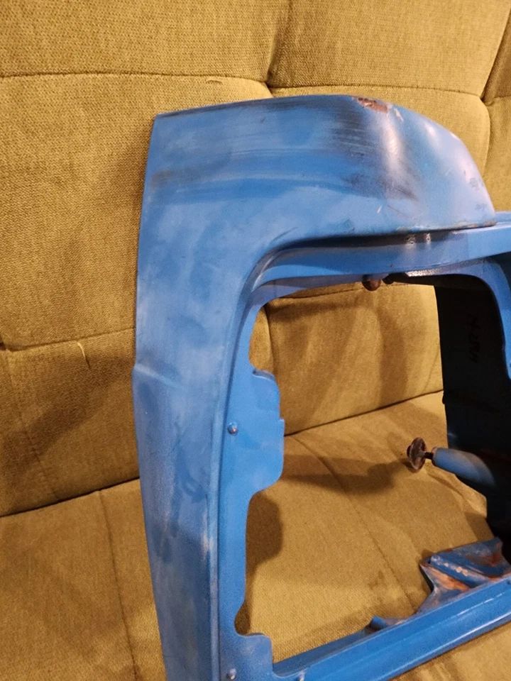 1988-1991 Ford LTD Crown Victoria Driver Left Tail Light Housing Taillight OEM - Image 3 of 4