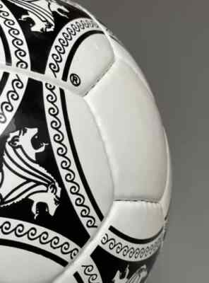 Adidas Etrusco Unico 1990 FIFA World Cup Soccer Match Ball Adidas Etrusco Unico 1990 FIFA World Cup Soccer Match Ball