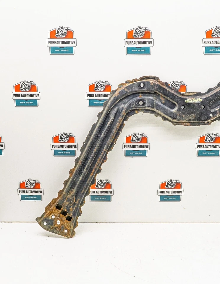 Nissan 350Z 2003-2008 convertible trasero con soporte subchasis 74870-CD200 OEM 322 Foto 2 de 4