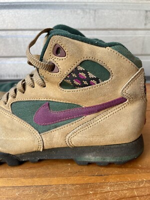 Vintage 1990's Nike ACG Caldera Suede Hiking Boots Women's 8.5