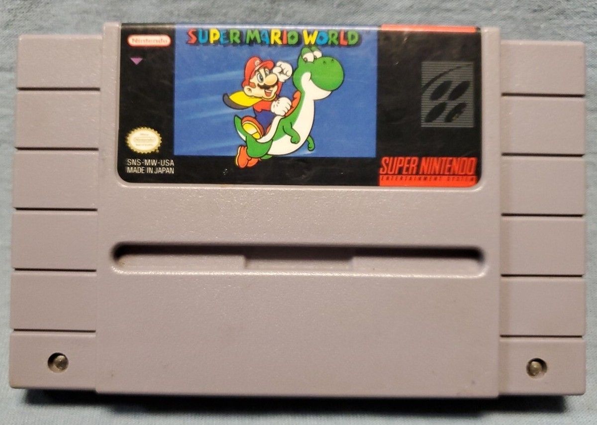 1991年 Nintendo スーパーマリオワールド ゲームウォッチ 1991 Nintendo SNES Super Mario World Watch LCD Game NEW Sealed Inv