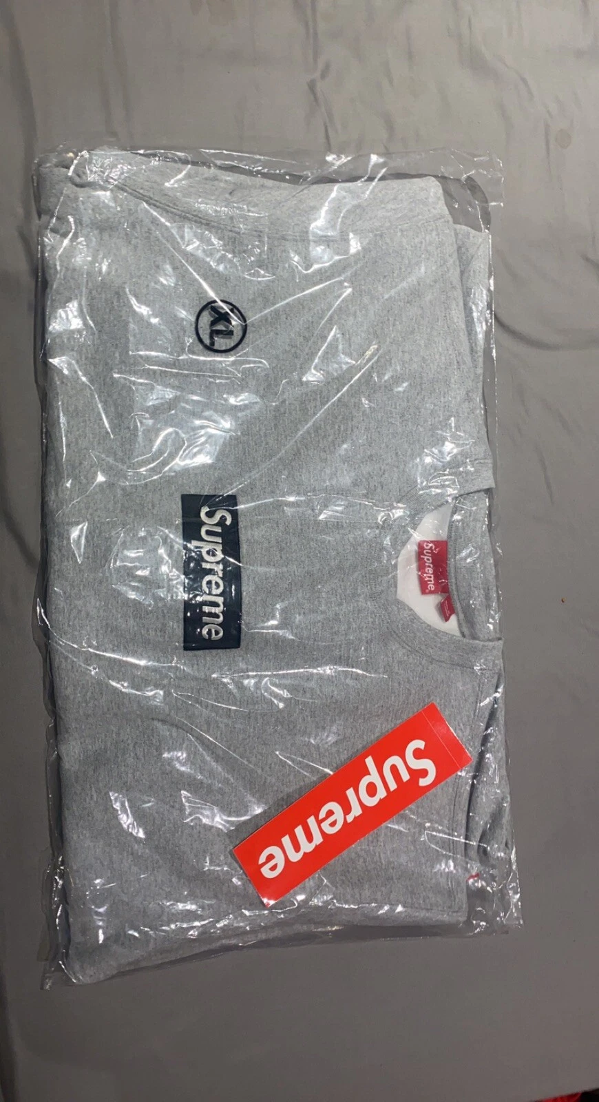Supreme Box logo Crewneck FW22   gris bruyère   XL   expédition rapide ✅ ?