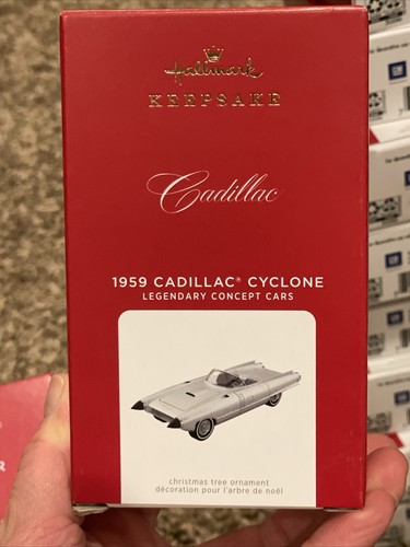 NIB 2021 Hallmark Ornament 1959 CADILLAC CYCLONE Legendary Concept Cars 4 Series - Picture 3 of 4