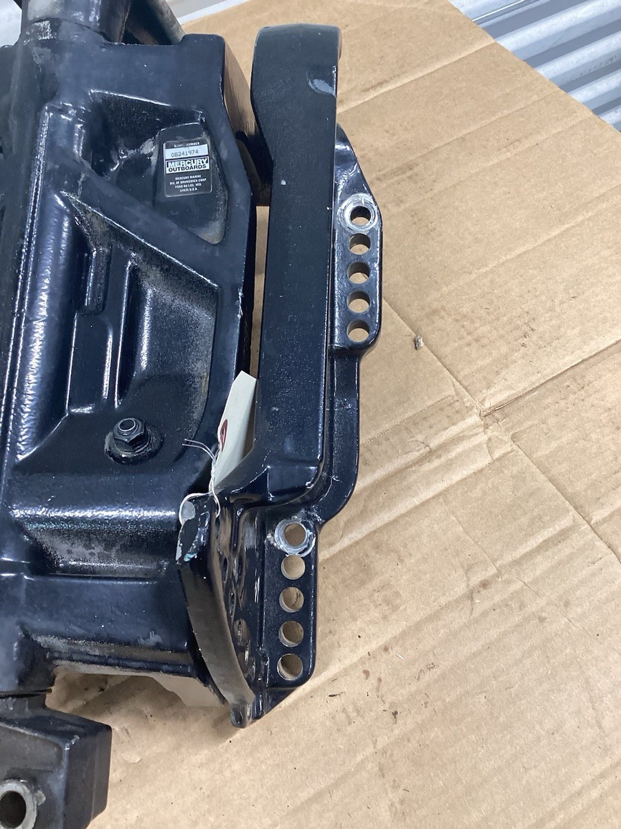 Mercury 150 175 200 HP Swivel Bracket Transom Mount Steering