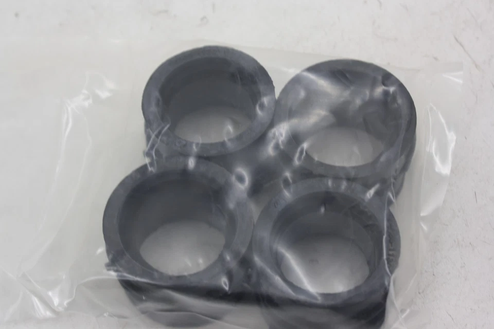 1986 年 KAWASAKI NINJA 1000R ZX1000 INTAKE MANIFOLD BOOTS CARB HOLDER 4 件套 — 第 4/4 张图片