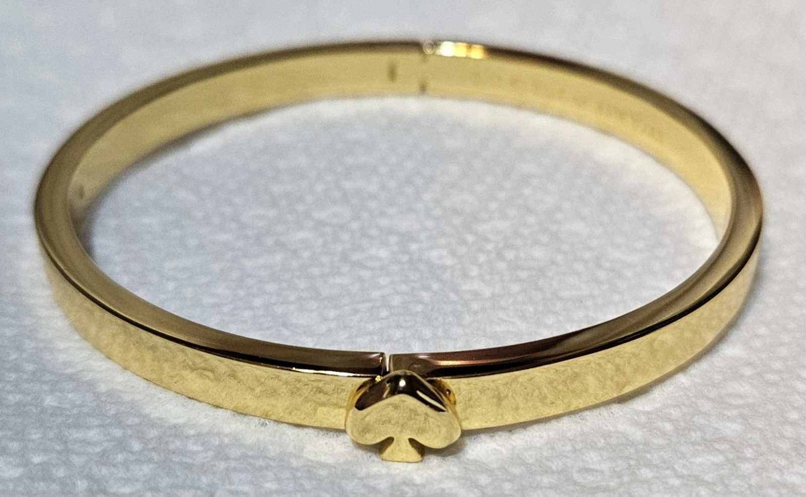 Bracciale Kate Spade Everyday Spade in metallo sottile O0RU3143 oro nuovo con etichette