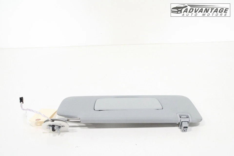 2019-2022 CHEVROLET BLAZER DIANTEIRO DIREITO PARA-SOL SOMBRA COM ESPELHO FABRICANTE DE EQUIPAMENTO ORIGINAL - Imagem 2 de 4