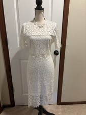 LULUS Women Size M Ivory Floral Lace Crew Neck Short Sleeve Sheath Dress