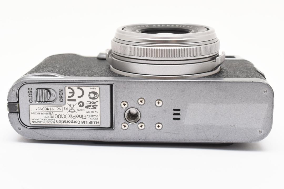Fujifilm FinePix X Series X100 Silver Camera | eBay Fujifilm FinePix X Series X100 Silver Camera | eBay