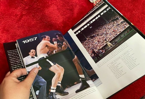 Vtg The Best of Sports Illustrated Hardbound Book with Dust Jacket - Picture 3 of 8