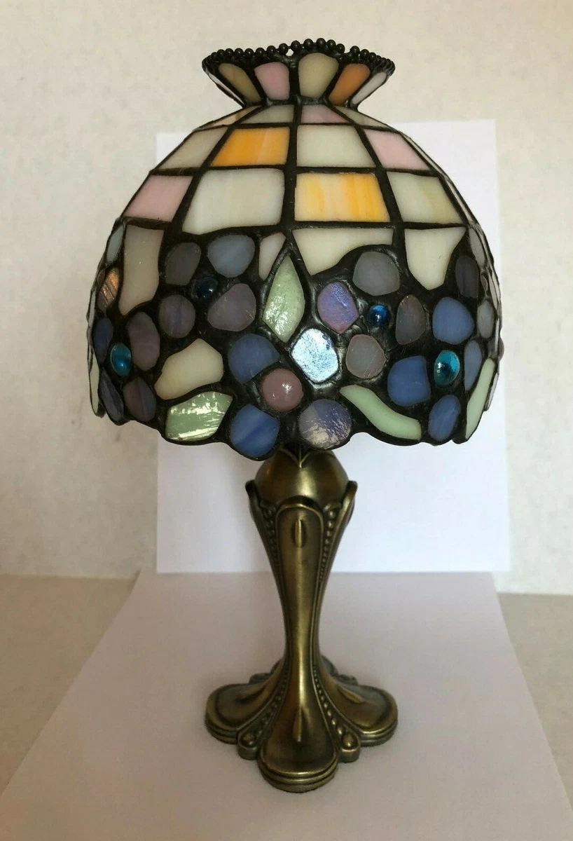 NEW TEA LIGHT Brass Candle Lamp Tiffany Style Stained Iridescent Glass Shade