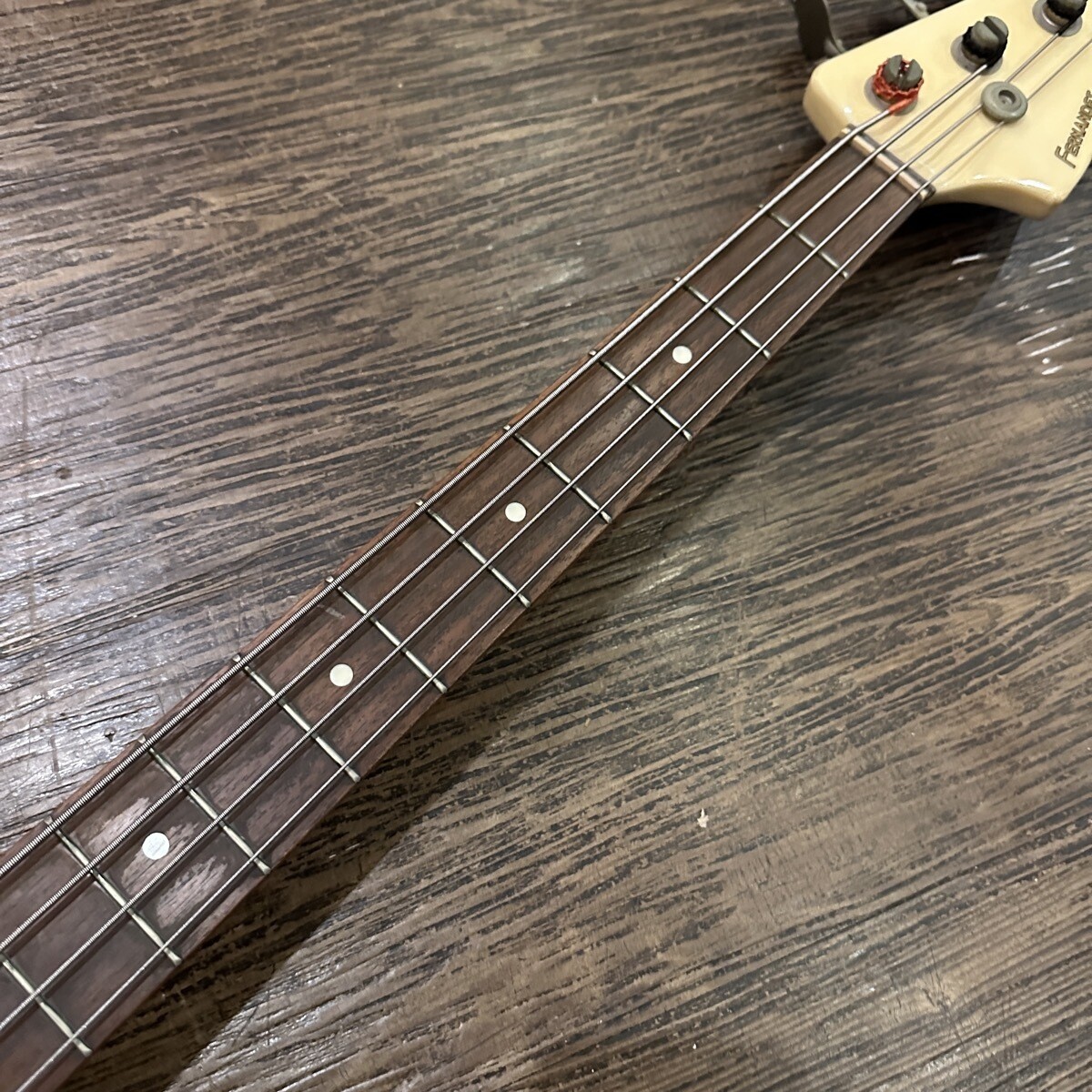 Used 1985 FERNANDES PJR-45 White MIJ Precision-ish Bass PJ 4.03kg