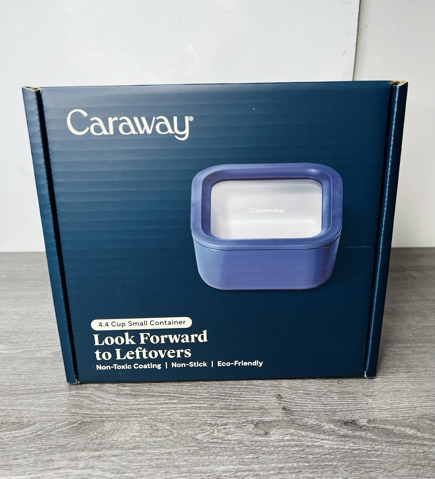 Caraway Glass Food Storage 4.4 Cup Glass Container Ceramic Coated, Navy