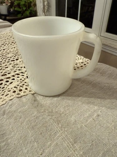 Vintage Fire-King Anchor Hocking White Milk Glass Coffee Cup /Mug  D Handle 
