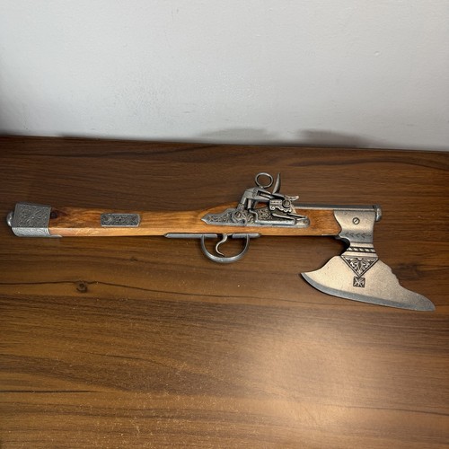 German 17th Century Flintlock Pistol Axe Combination Pirate Denix Replica