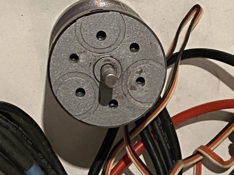 •Brushless-Regler,Vortex 130A, 2-4S/Brushless Motor (2250kV) Team Orion• - Bild 4 von 4