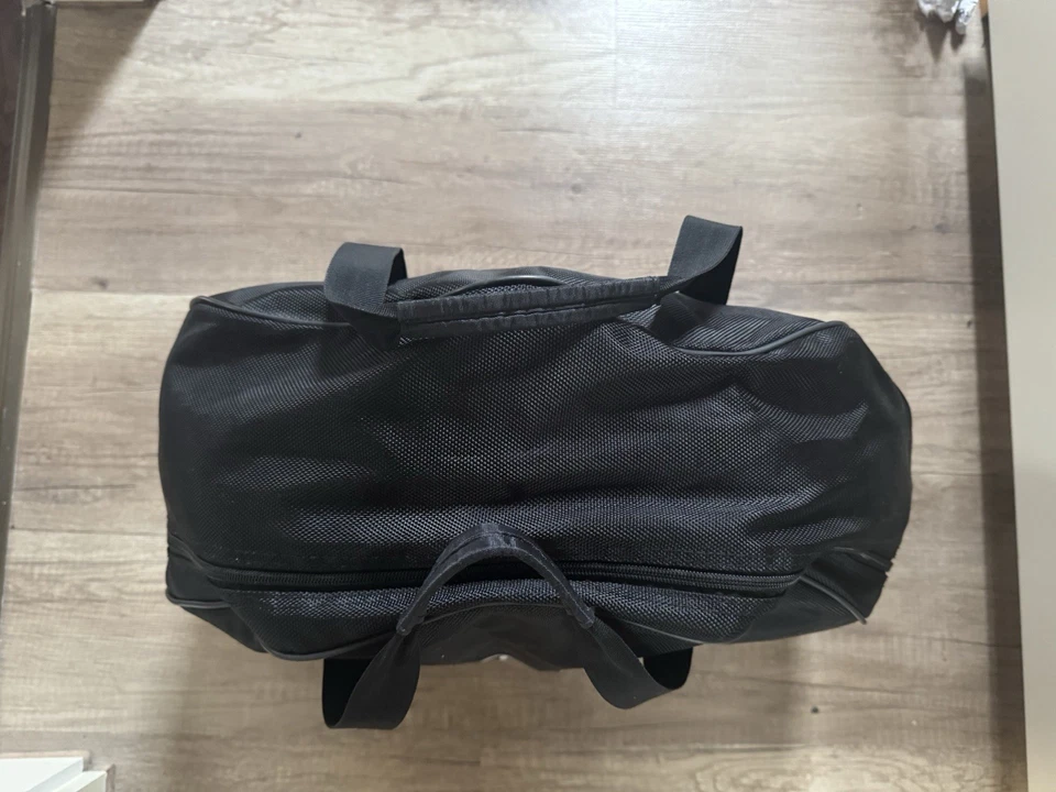 Bolsa de viaje Audi R8 Quattro GmbH - Imagen 3 de 4