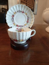 Copeland Spode Rose Briar England Porcelain Tea Cup Saucer 1940's Excellent 