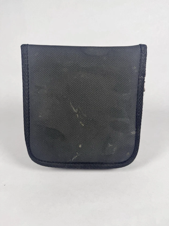 老式官方索尼 Playstation PS1 20 光盘拉链游戏支架手提箱 — 第 2/4 张图片