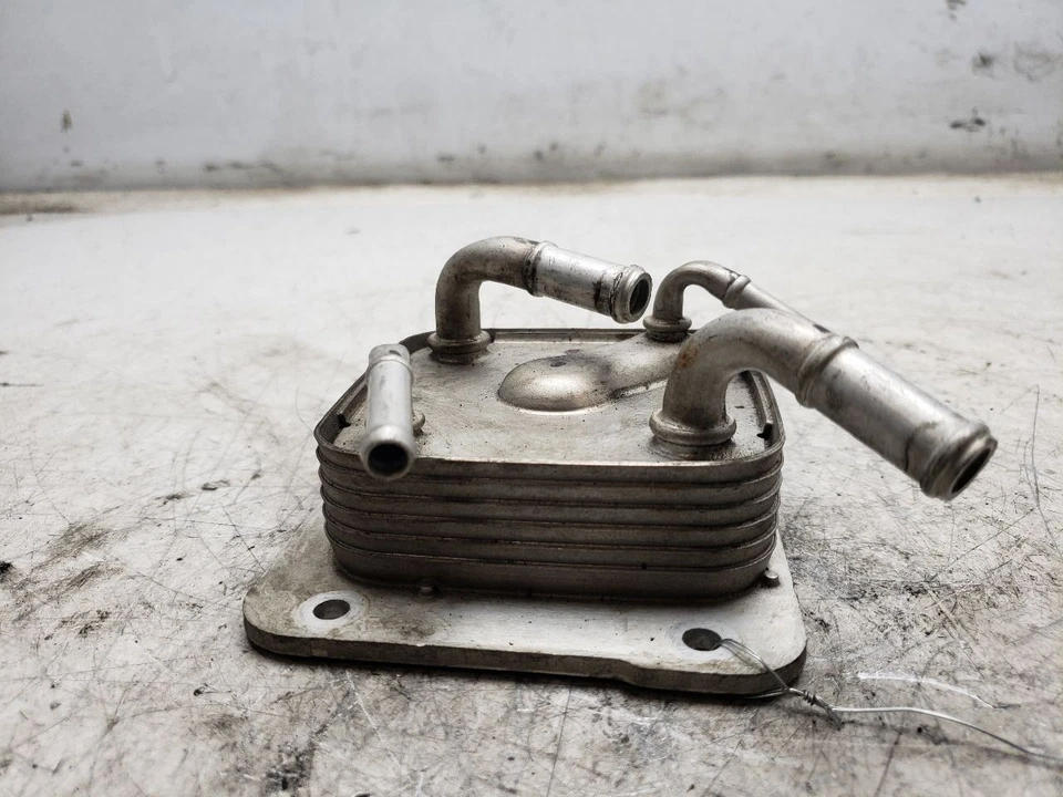 Refrigerador de óleo de transmissão automática 13-18 Nissan Altima fabricante de equipamento original 2,5L A/T 21606-28X0B - Imagem 3 de 4