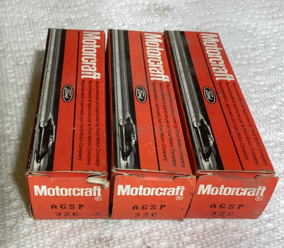 1990 - 2000 Ford Ranger Explorer Motorcraft Spark Plugs AGSP32C OEM NOS Set of 3