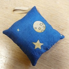 Nadelkissen, Stoff, quadratisch, Neu,  Nadelaufbewahrung ca 10 x 10 cm