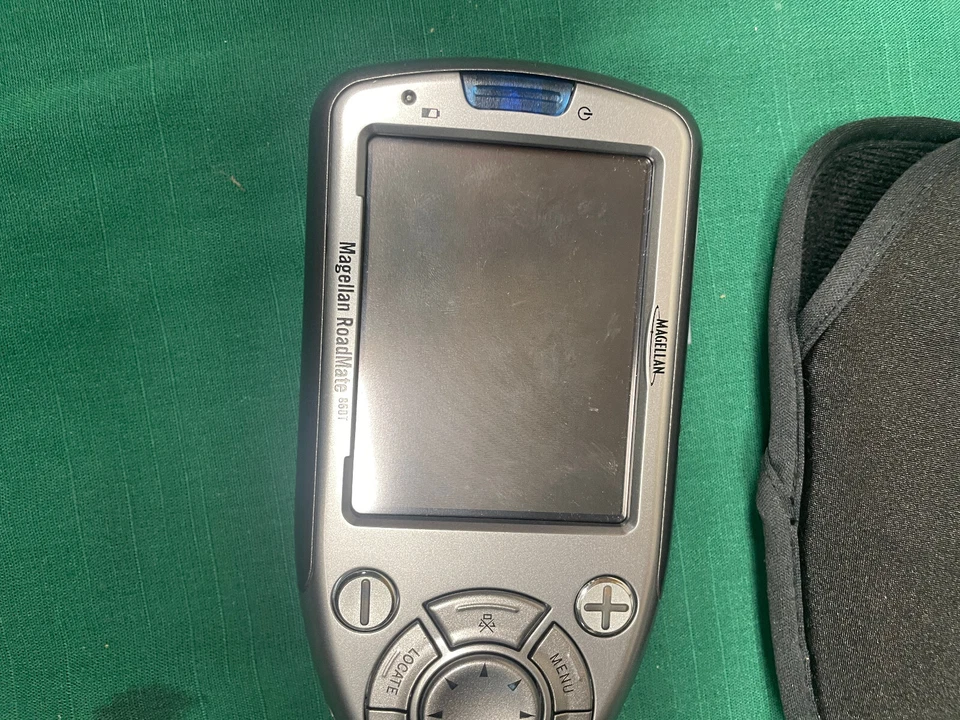 Magellan Roadmate 860T GPS unit - Image 2 of 4