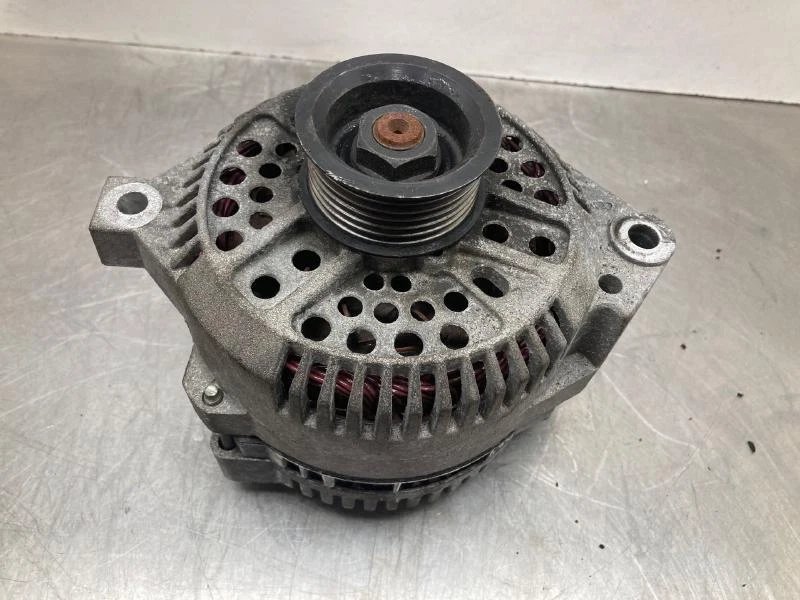 Motor alternador Ford Mustang 1994-1995 5,0 L OEM Foto 4 de 4