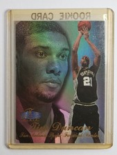 Tim Duncan Spurs 97-98 Flair Showcase, Row 3 Rookie Card RC #5 ⚡. rookie card picture