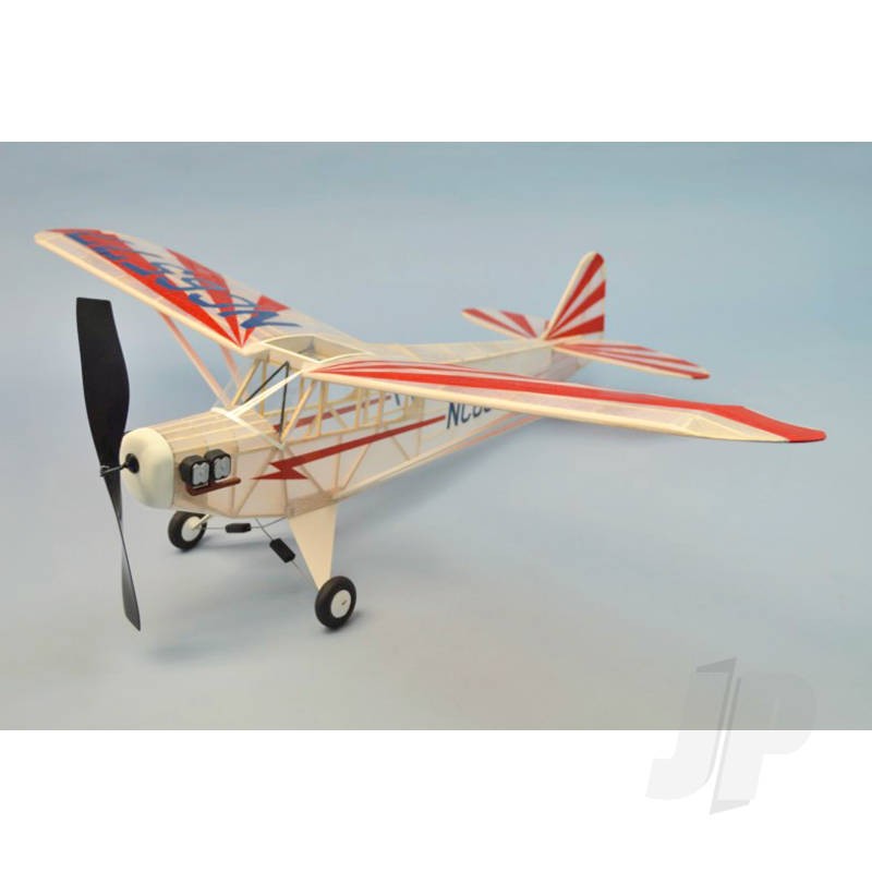 Dumas Piper ""Clip Wing"" Cub (338) Balsa Aircraft Kit