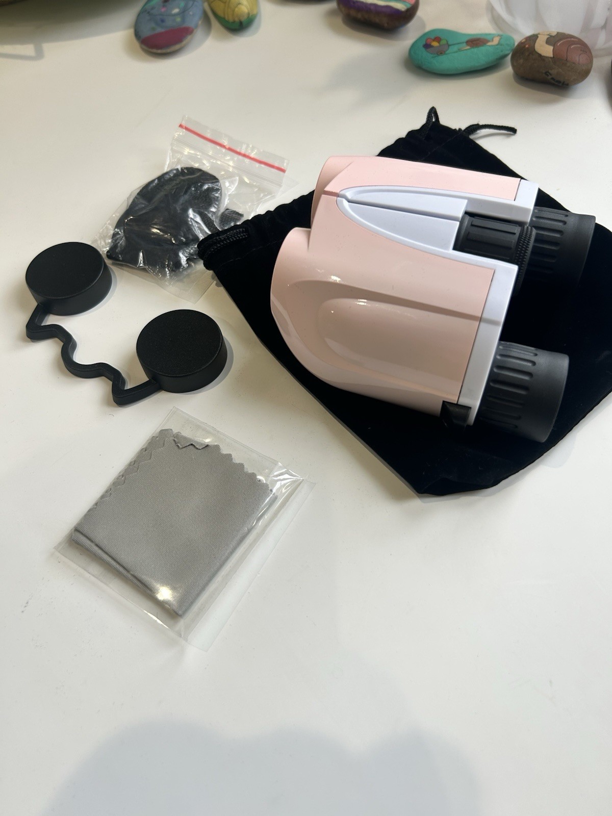 Jumelles compactes 10x25 blanc et rose idéales pour le concert