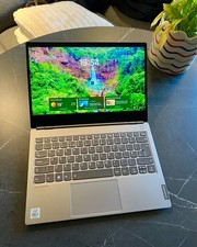 Lenovo ThinkBook - i5-10210U, 16GB RAM, 1080p, 256GB SSD, MS Office 365 - Win 11