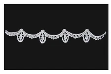 Unotrim 0.75" White off-white scalloped Venice Lace Trim Guipure Craft By Yard