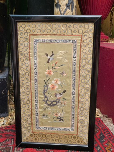 Pair Vintage Chinese Embroidered Silk Panels Chinoiserie Birds Butterfly Flowers - Picture 4 of 23