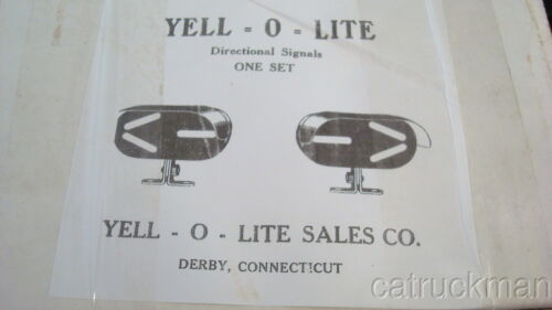 Pre-WWII Arrow Style Turn Signals By Yell-O-Lite Restored from NOS Components - Foto 2 di 7