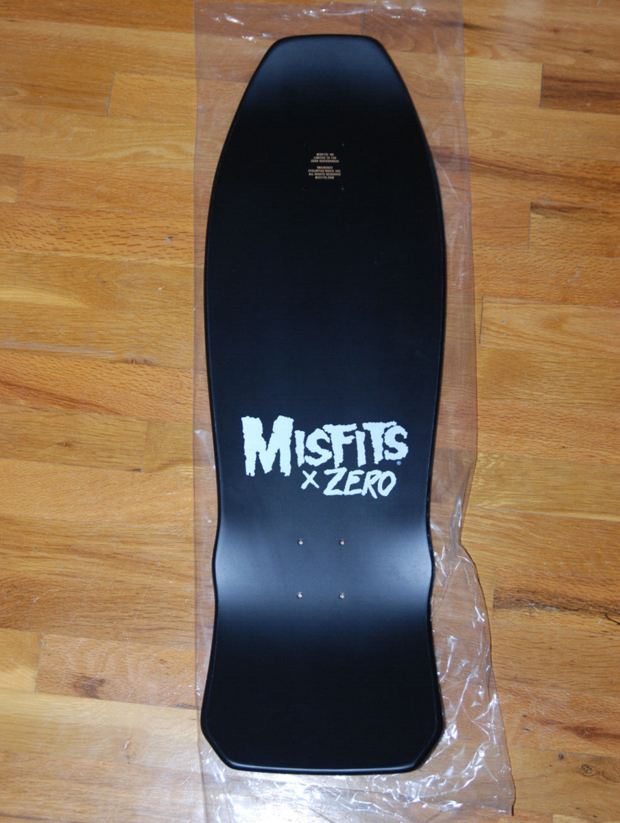 Zero x Misfits Fiend Skull 89 Cruiser Skateboard Deck Zero x Misfits Fiend Skull 89 Cruiser Skateboard Deck