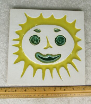 David Gil Bennington Vermont Pottery 1532 Smiling Sun Trivet Wall Hanging 8 inch