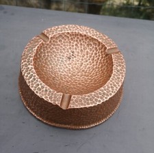 CENDRIER VINTAGE EN CUIVRE MARTELÉ