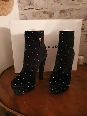 kurt geiger spear stud