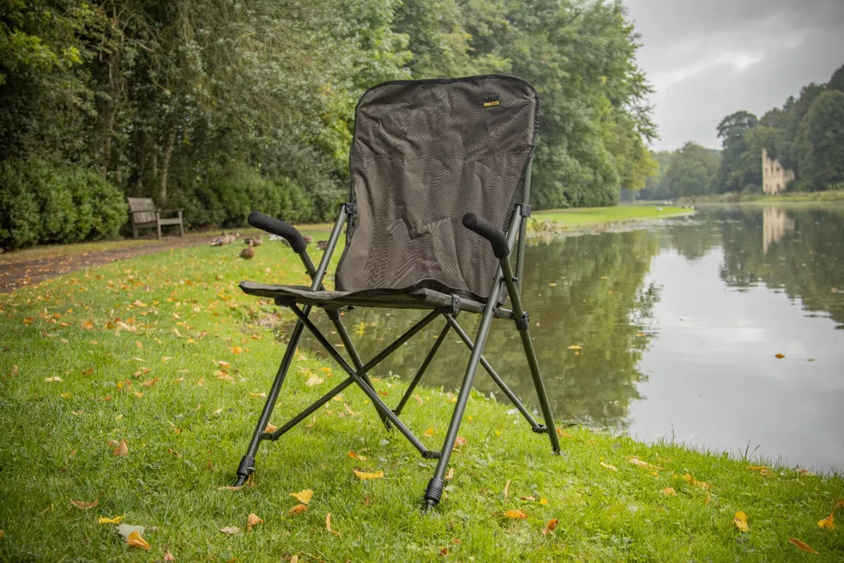 Green easy chair deals