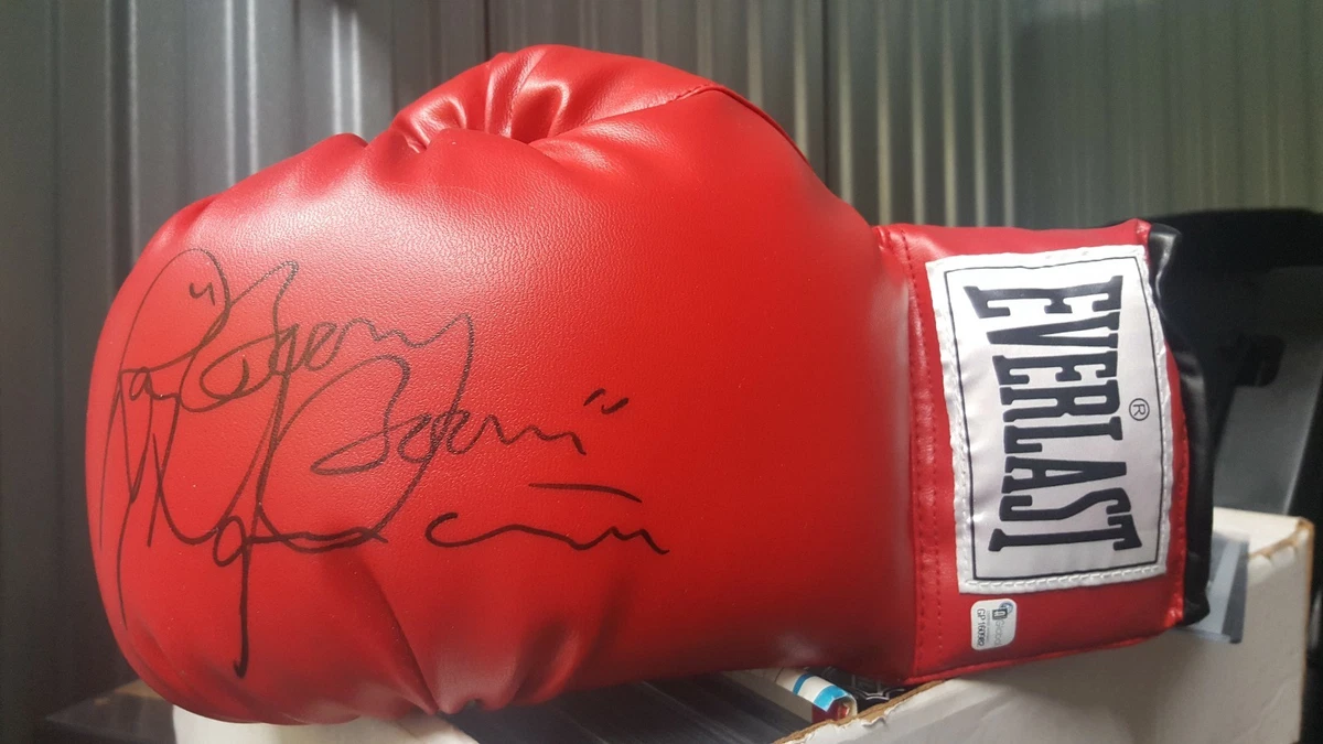 Ray Mancini Signed Everlast Red Boxing Glove w/Boom Boom at