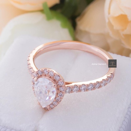 0.77CT Pear Cut Simulated Diamond Center/14kRose Gold Moissanite Engagement Ring - Picture 3 of 9