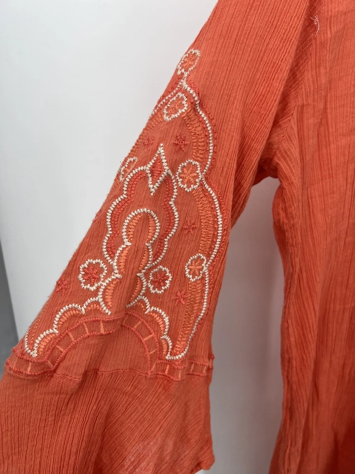Monoreno Top 女式大号橙色刺绣喇叭袖纱布 Flowy 波西米亚 — 第 3/4 张图片