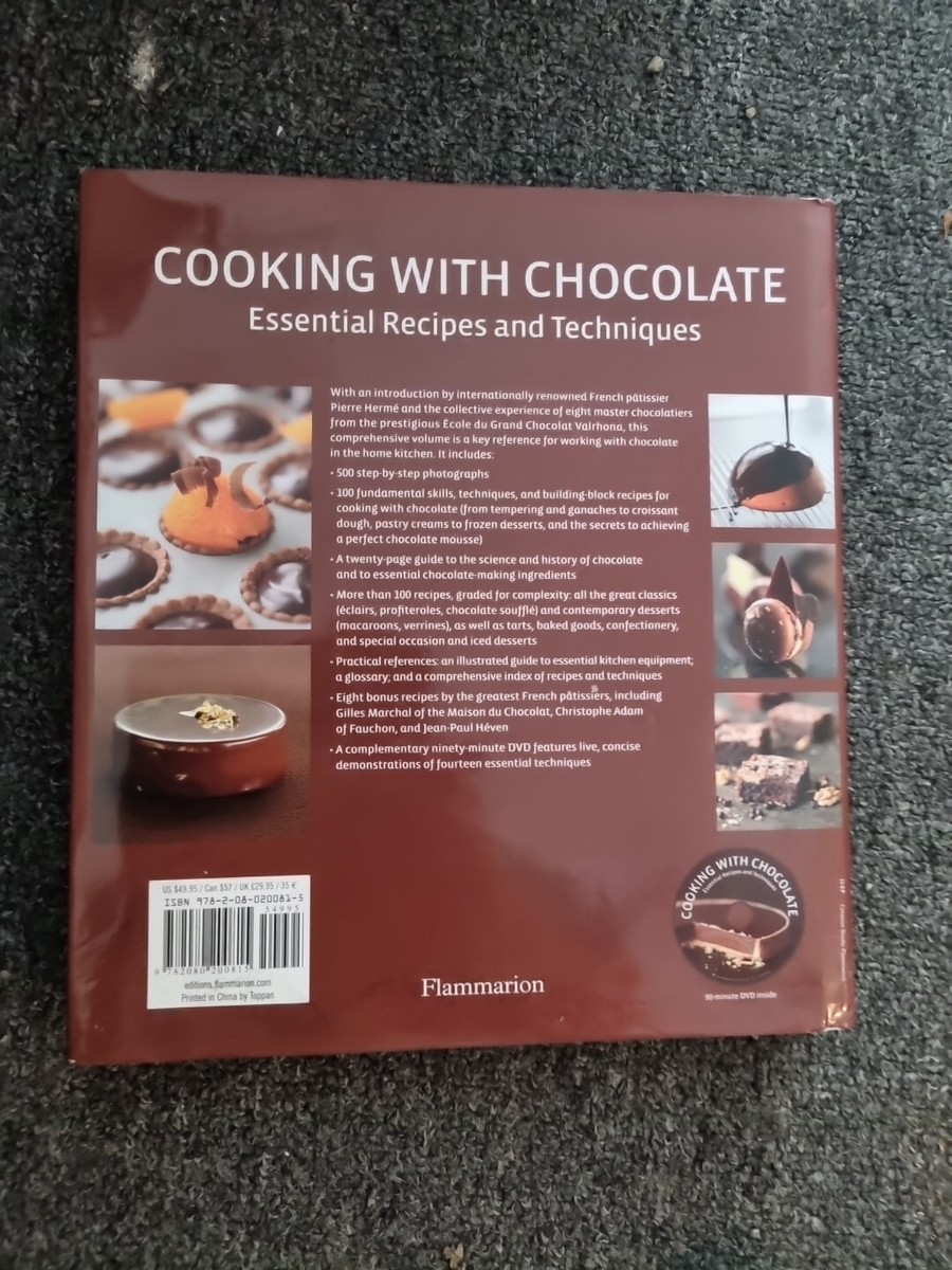 Cooking with Chocolate: Essential Recipes and Techniques [ハードカバー] Bau， Frederic? McLachlan， Clay? Herm?， Pierre; … Essential Recipes with &amp; tricks Chefs