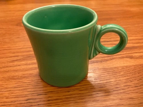 Vintage Fiestaware - Tom & Jerry coffee mug - original green "O-ring" (exc.)