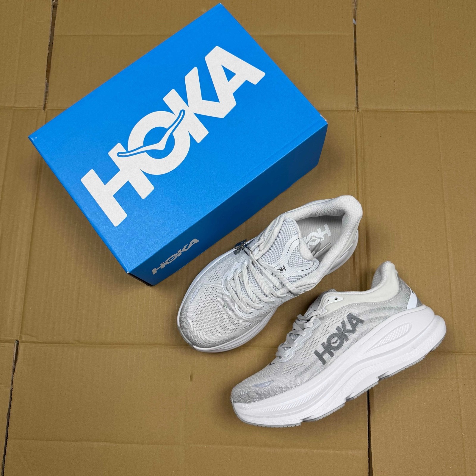 HOKA Bondi 9 Road-Running Shoes - Women's Silver