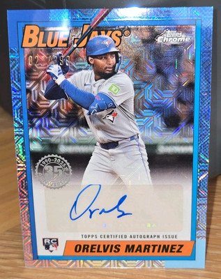 2025 Topps Chrome Orelvis Martinez RC Blue Mojo Refractor Auto, 22/299-Blue Jays
