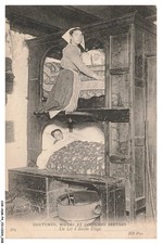 CAR-ADMP4-0218-22 - COUTUMES - MOEURS ET COSTUMES BRETONS - Un lit a double é