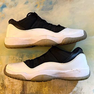 AIR JORDAN 11 GRADE SCHOOL TUXEDO 11 LOW YOUTH 6.5 NO BOX NO INSOLES BOY S 6.5