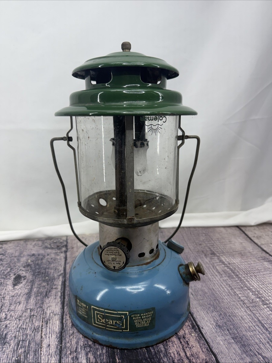 SEARS & ROEBUCK BLUE & GREEN DBL MANTLE LANTERN DATE 10-70